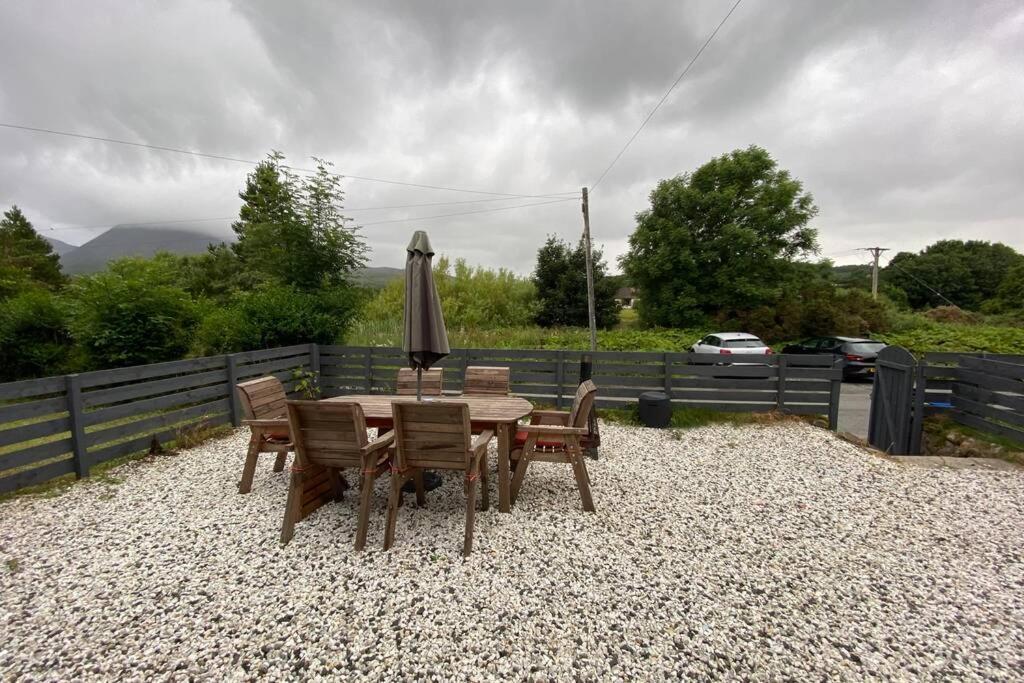 Tigh Na H'Aibhne Villa Broadford  Luaran gambar